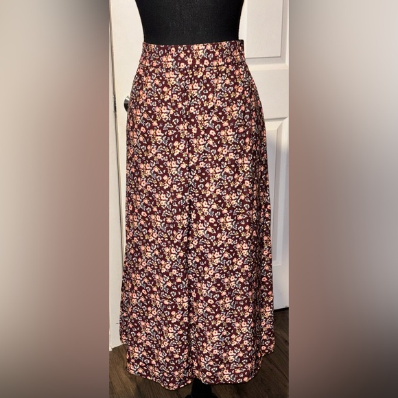 LOFT Floral Midi Skirt - Picture 2 of 6